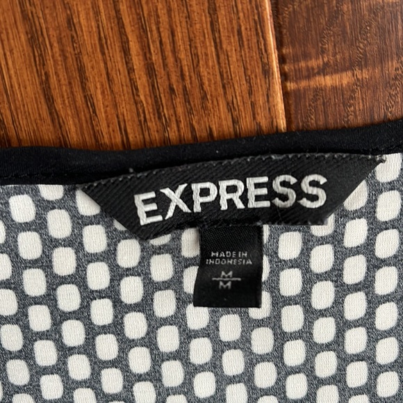 Express Zip Top - Picture 5 of 8